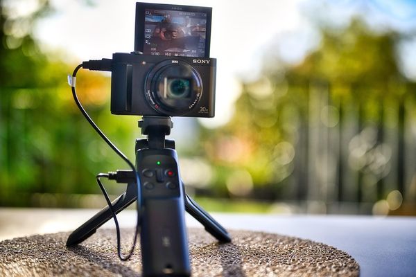 Poradnik użytkownika: co oferuje nam Sony a7 III?